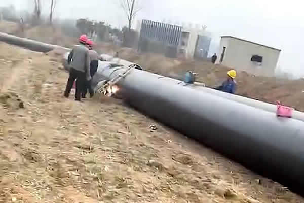台州市污水处理项目TPEP防腐钢管施工现场